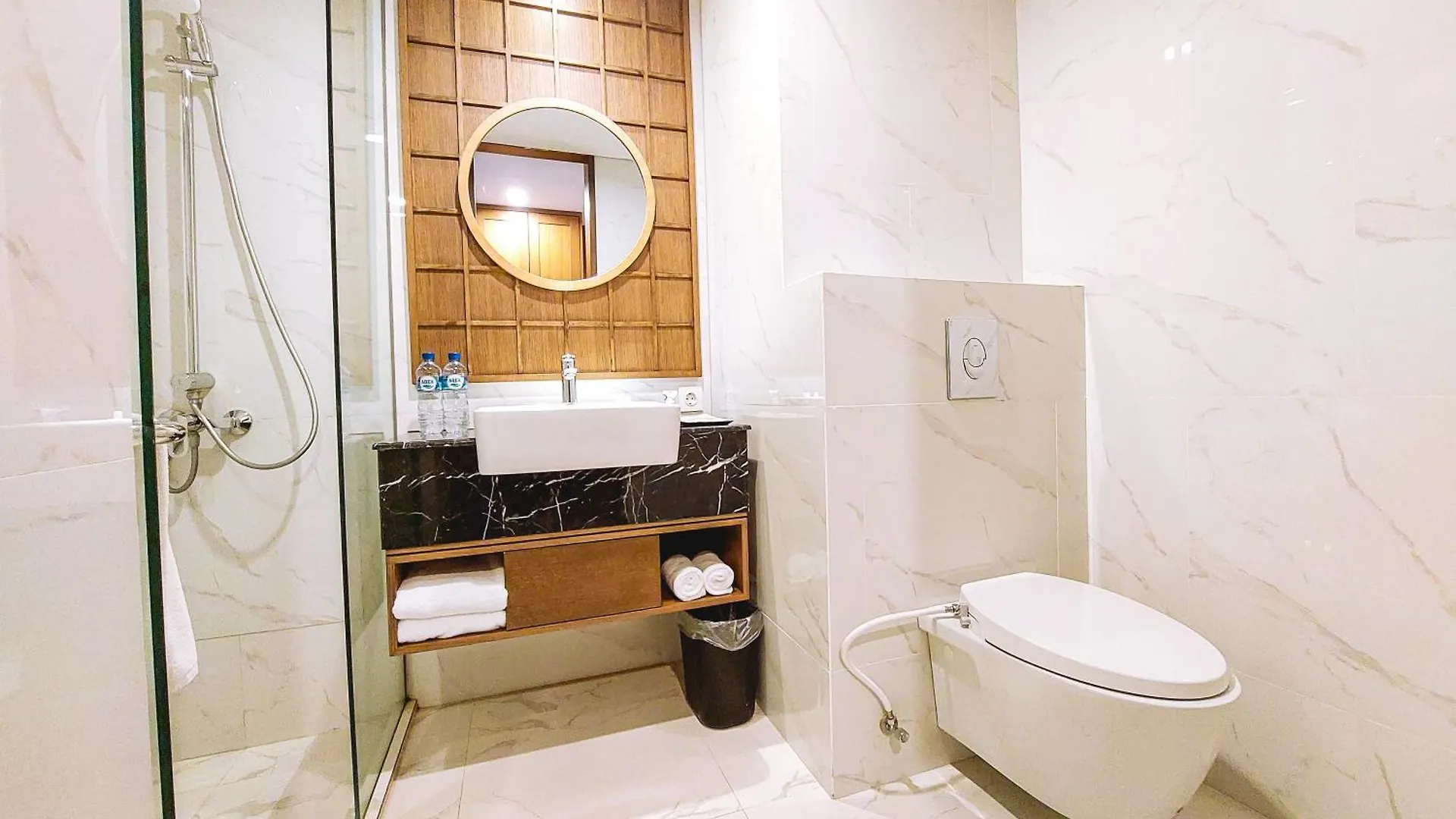 Morich Nusa Dua Suite Bali Apartment